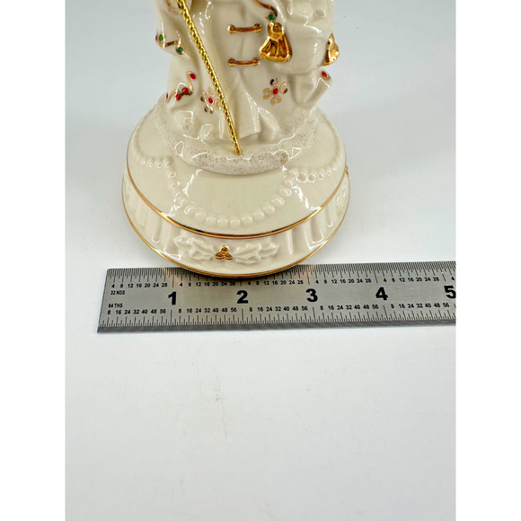 LENOX CRYSTAL NOTES CHRISTMAS SANTA MUSIC BOX PORCELAIN - Picture 6 of 6